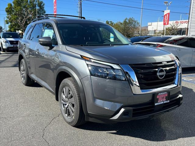 new 2025 Nissan Pathfinder car, priced at $41,410