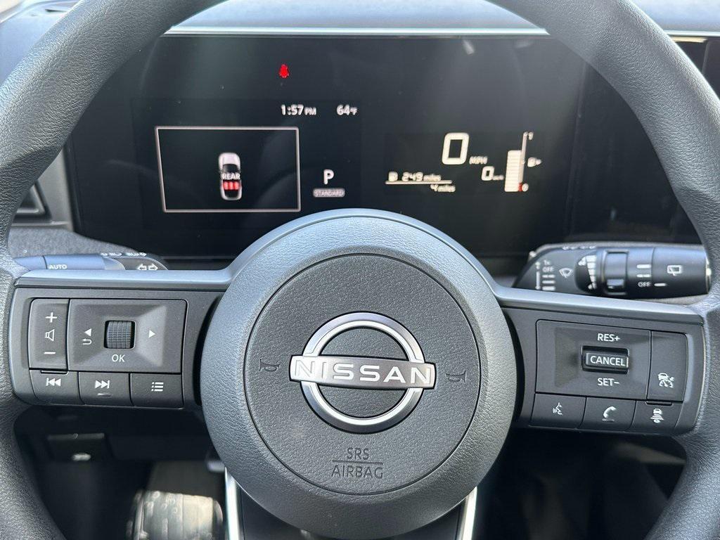 new 2025 Nissan Kicks car, priced at $24,911