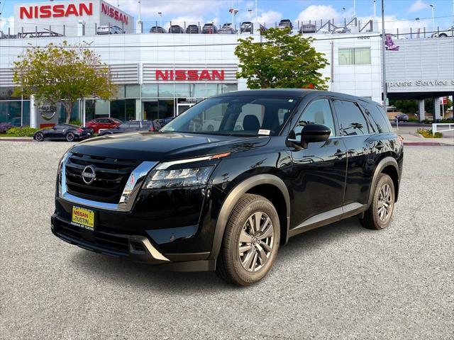 new 2025 Nissan Pathfinder car, priced at $37,510