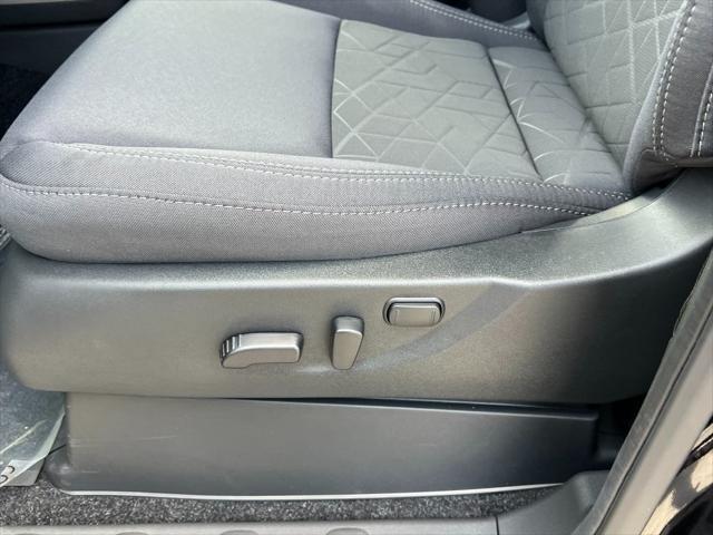 new 2025 Nissan Frontier car, priced at $39,780