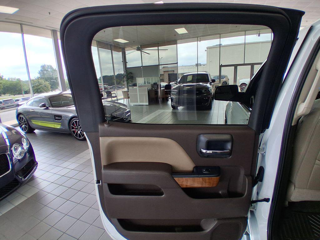 used 2017 GMC Sierra 1500 car, priced at $31,360