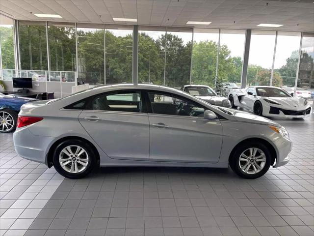 used 2013 Hyundai Sonata car, priced at $9,490