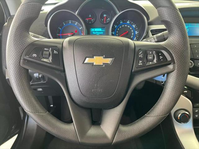 used 2016 Chevrolet Cruze Limited car, priced at $9,990