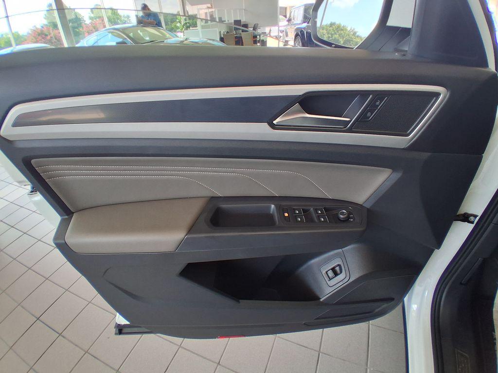 used 2021 Volkswagen Atlas Cross Sport car, priced at $28,073