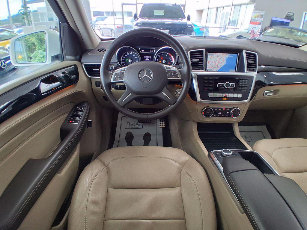 used 2015 Mercedes-Benz M-Class car, priced at $13,884
