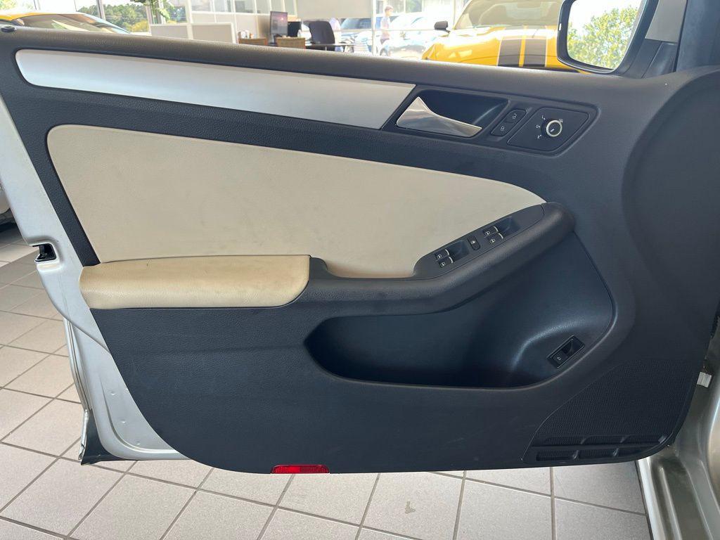 used 2014 Volkswagen Jetta car, priced at $9,468