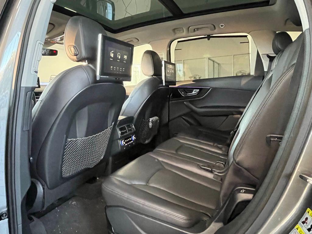 used 2017 Audi Q7 car, priced at $14,990