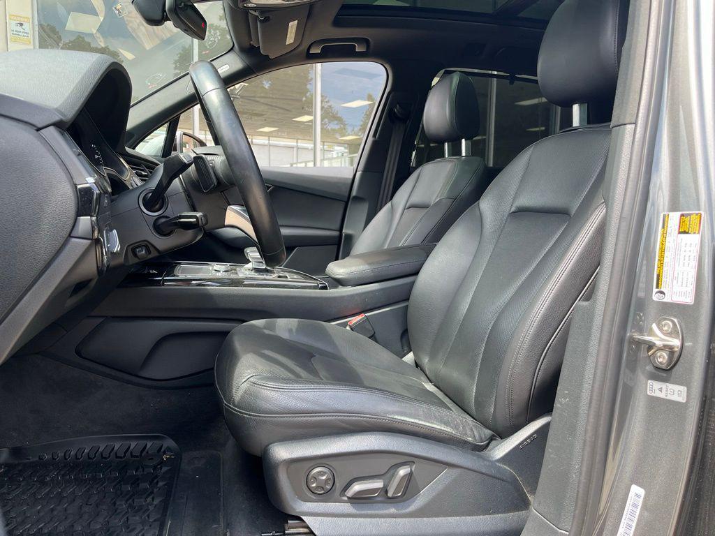 used 2017 Audi Q7 car, priced at $15,990