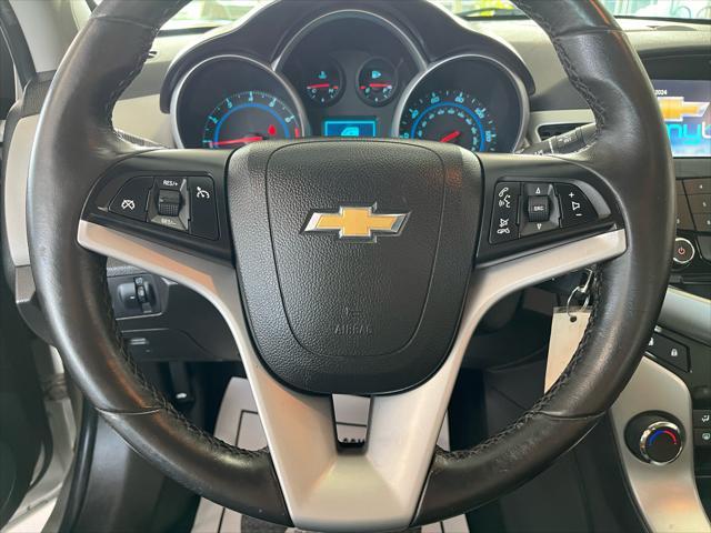 used 2014 Chevrolet Cruze car, priced at $7,490