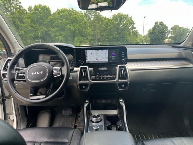 used 2022 Kia Sorento Hybrid car, priced at $24,990