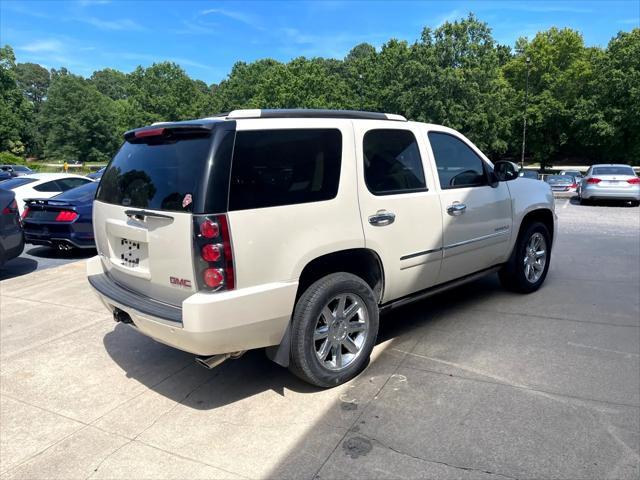 used 2014 GMC Yukon car, priced at $27,990