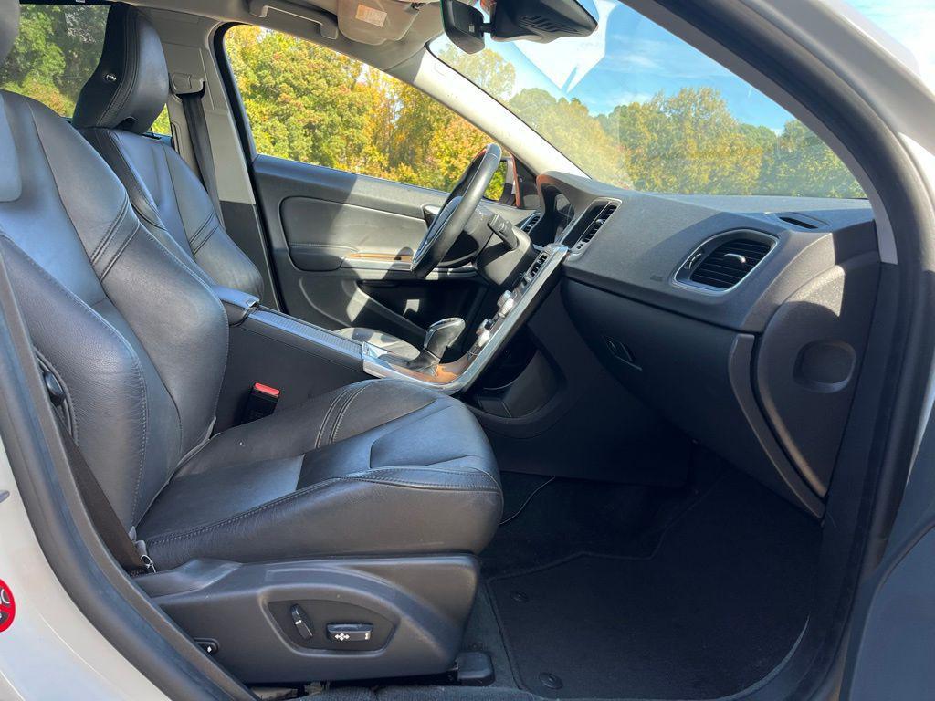 used 2016 Volvo S60 Inscription car, priced at $9,390