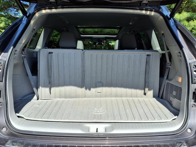 used 2015 Toyota Highlander car, priced at $13,000