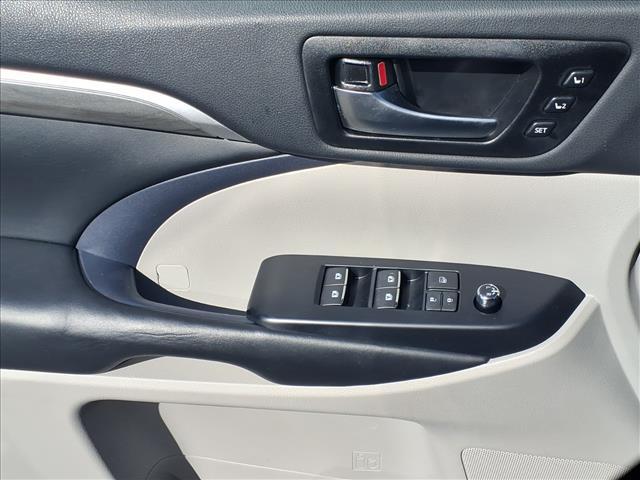 used 2019 Toyota Highlander car, priced at $35,000