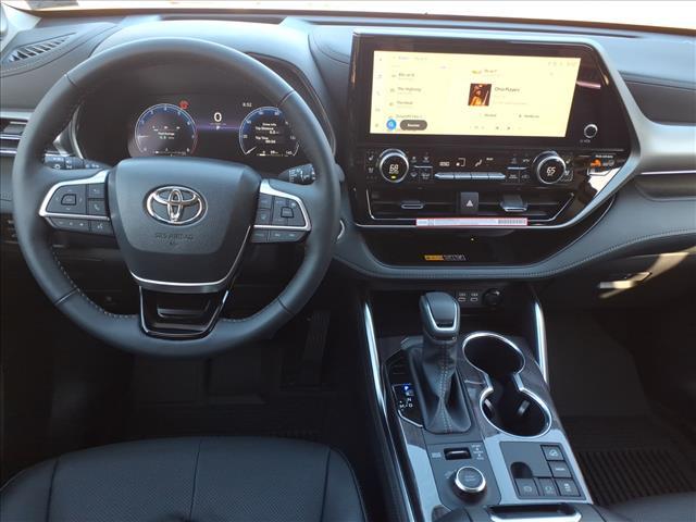 new 2026 Toyota Highlander car, priced at $55,478