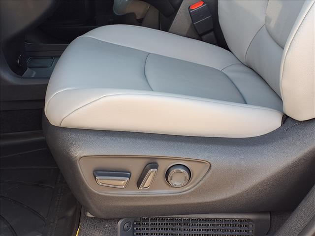 new 2025 Toyota Sienna car, priced at $50,100