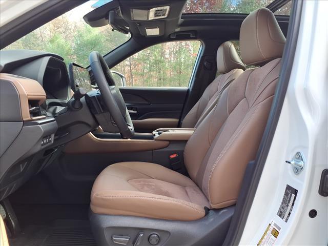 new 2025 Toyota Grand Highlander Hybrid car, priced at $63,295