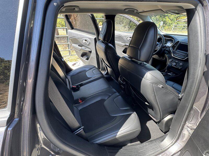 used 2020 Jeep Cherokee car, priced at $15,877