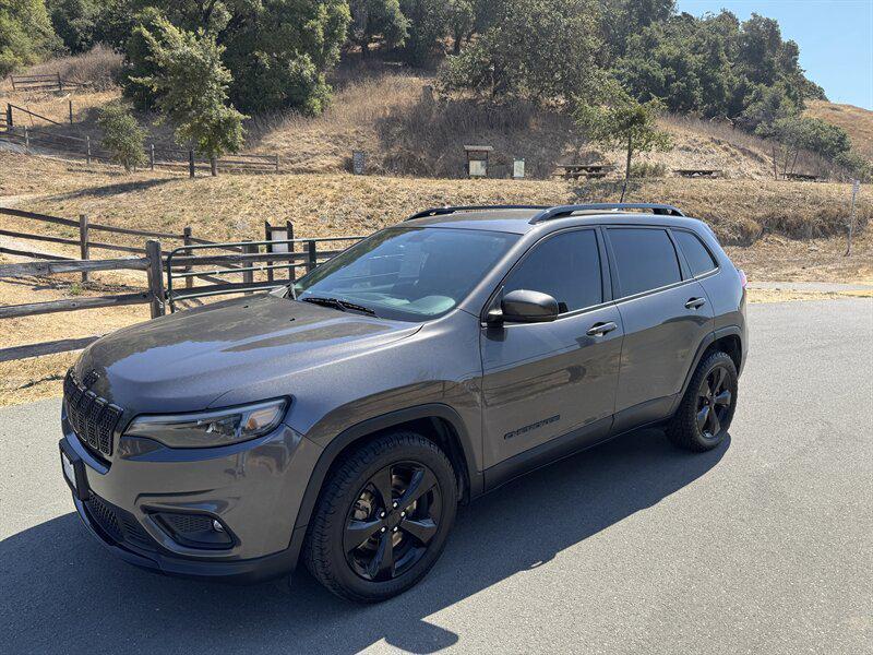 used 2020 Jeep Cherokee car, priced at $15,877