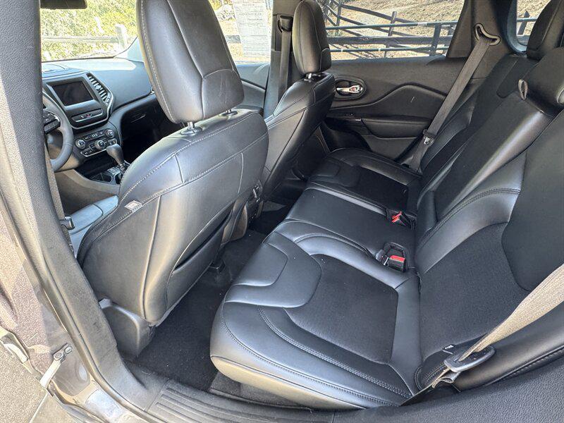 used 2020 Jeep Cherokee car, priced at $15,877