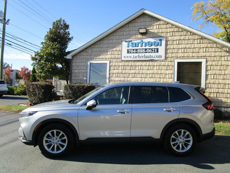 used 2025 Honda CR-V car, priced at $33,500