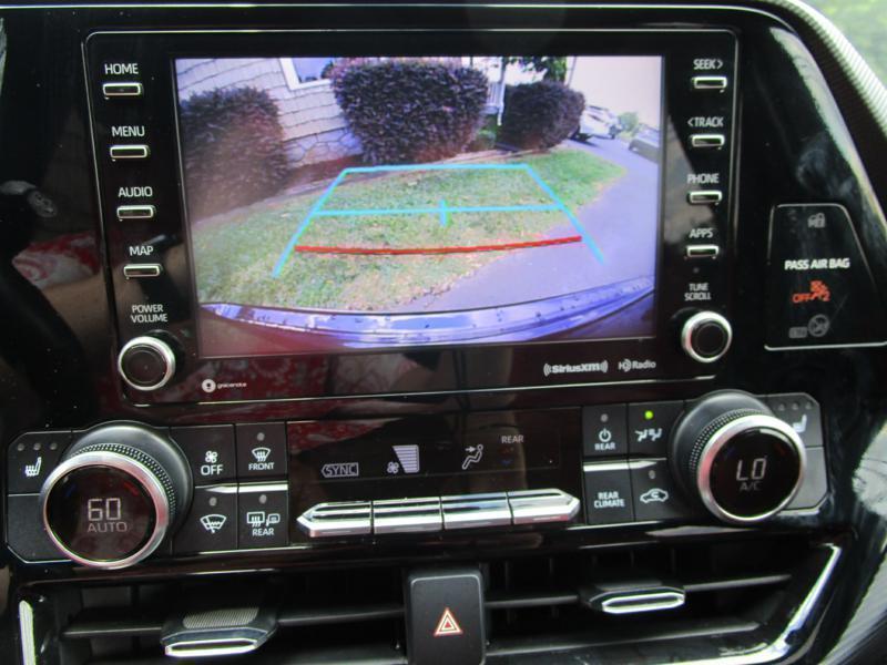 used 2022 Toyota Highlander car, priced at $36,495