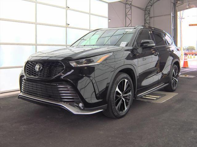 used 2022 Toyota Highlander car