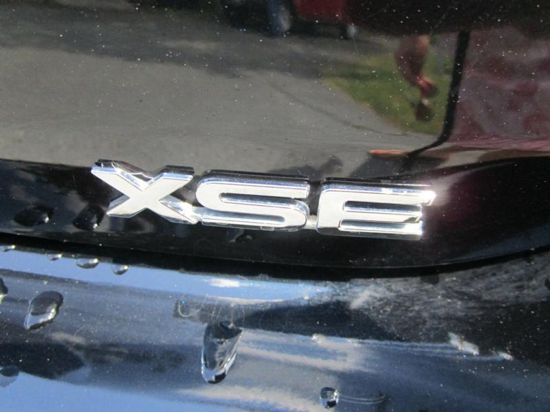 used 2022 Toyota Highlander car, priced at $36,495