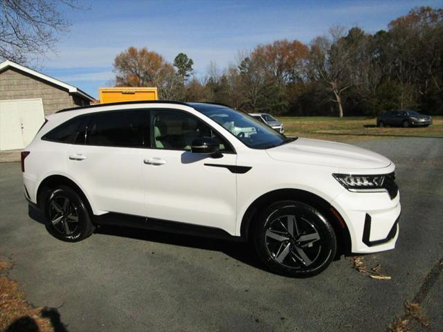 used 2021 Kia Sorento car, priced at $24,590