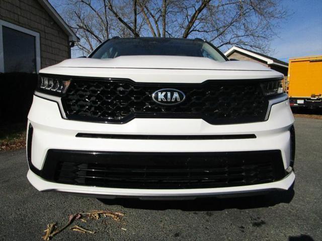 used 2021 Kia Sorento car, priced at $24,590