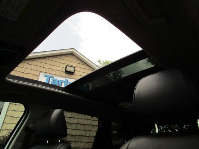 used 2023 Hyundai Santa Fe car, priced at $28,900