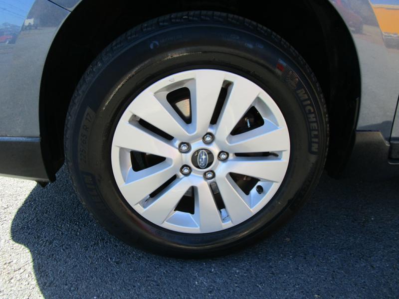 used 2018 Subaru Outback car