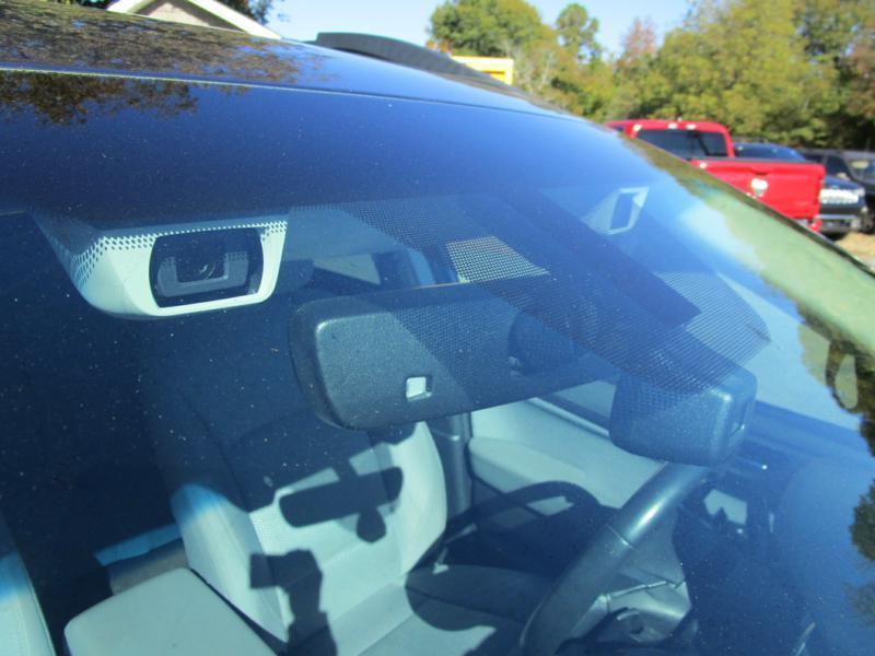 used 2018 Subaru Outback car