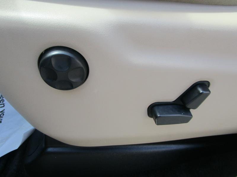 used 2015 Jeep Grand Cherokee car, priced at $12,927