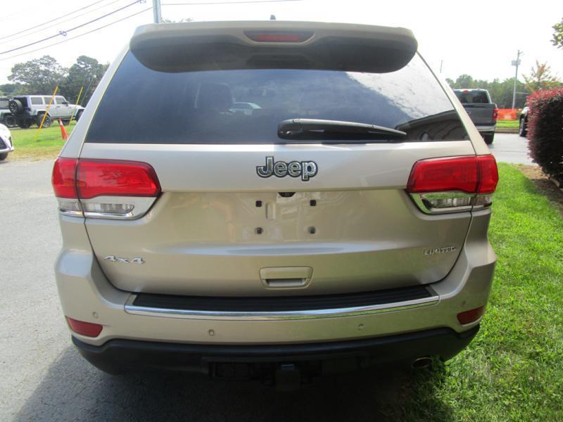 used 2015 Jeep Grand Cherokee car, priced at $12,927