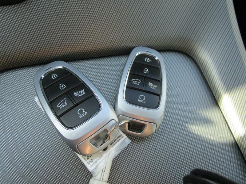 used 2025 Hyundai Palisade car, priced at $34,990