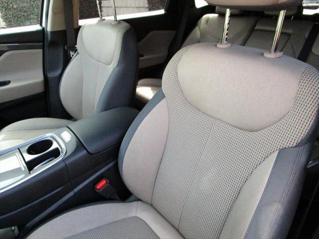 used 2022 Hyundai Santa Fe car, priced at $24,990