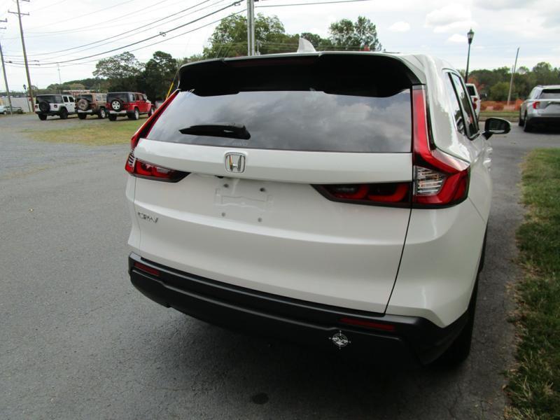 used 2024 Honda CR-V car, priced at $30,900