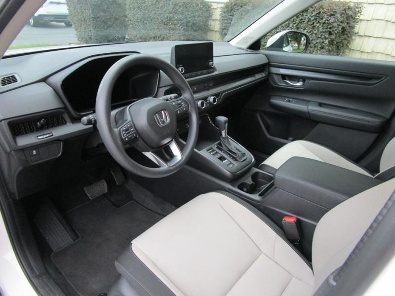 used 2024 Honda CR-V car, priced at $30,900