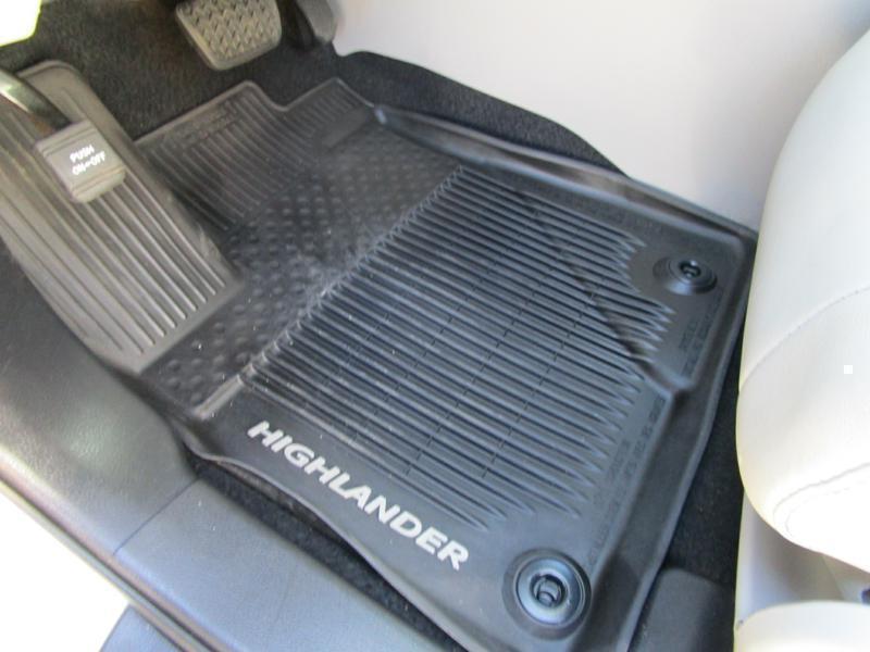 used 2017 Toyota Highlander car, priced at $23,400