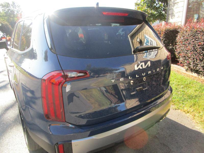 used 2025 Kia Telluride car, priced at $39,990