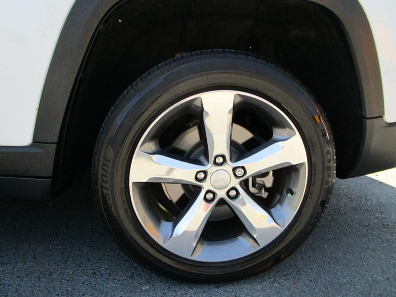 used 2022 Jeep Grand Cherokee L car, priced at $37,590