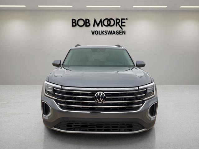 new 2025 Volkswagen Atlas car, priced at $38,822