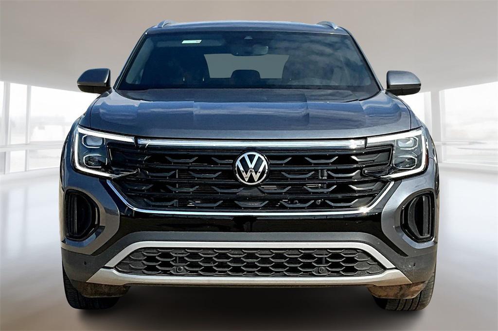 used 2025 Volkswagen Atlas Cross Sport car, priced at $38,998