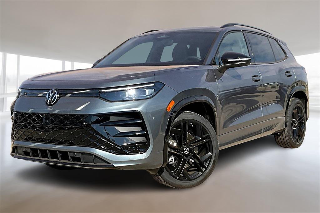 new 2025 Volkswagen Tiguan car, priced at $37,538