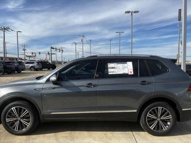 new 2024 Volkswagen Tiguan car, priced at $31,595