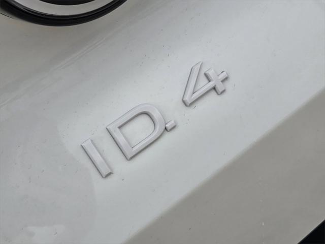 new 2024 Volkswagen ID.4 car, priced at $40,932