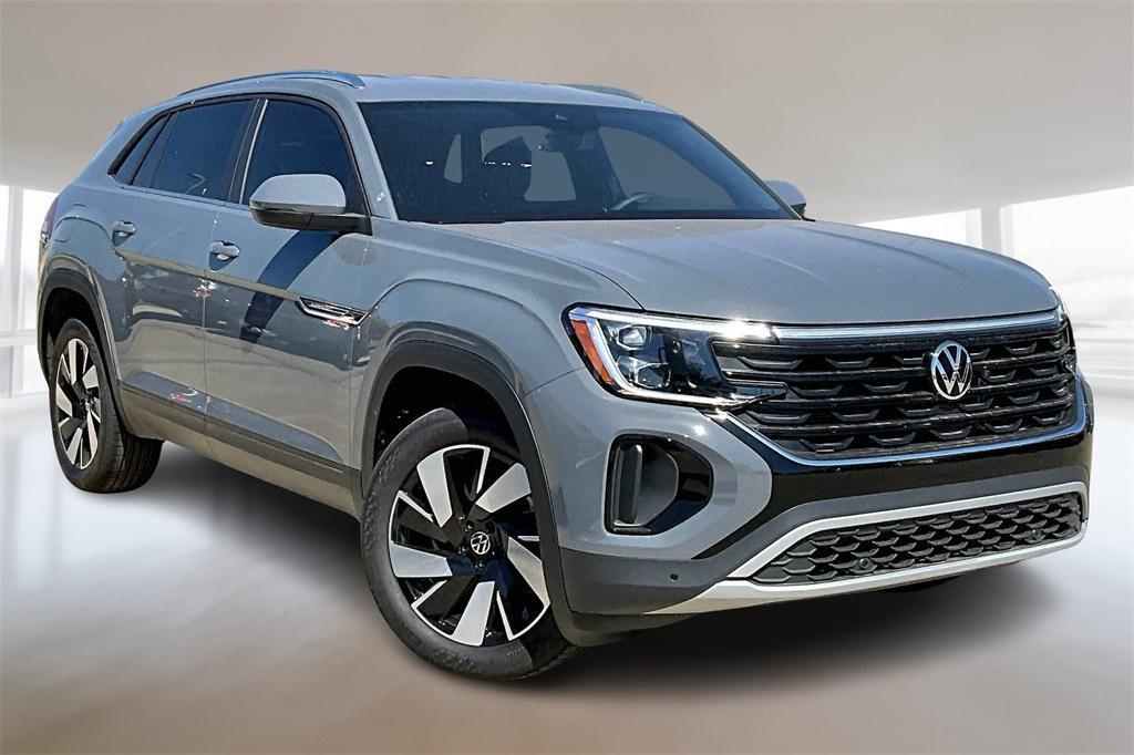 new 2026 Volkswagen Atlas Cross Sport car, priced at $45,358