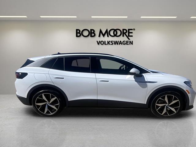 new 2025 Volkswagen ID.4 car, priced at $46,417