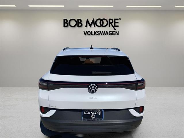 new 2025 Volkswagen ID.4 car, priced at $45,417